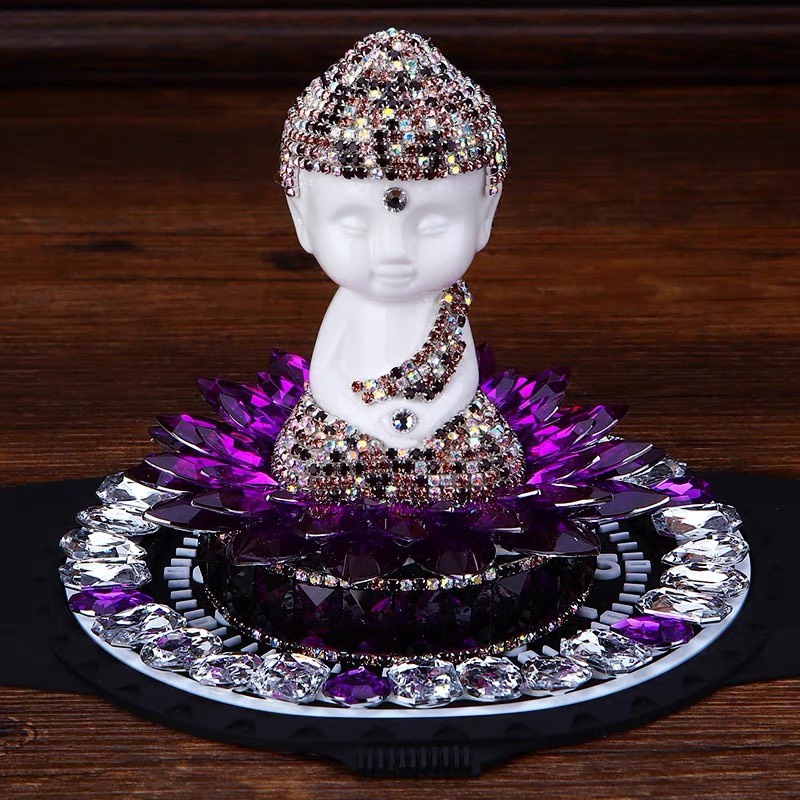 Tượng Phật Thích Ca đính đá để taplo xe ô tô - Tượng Phật đính đá cao cấp .