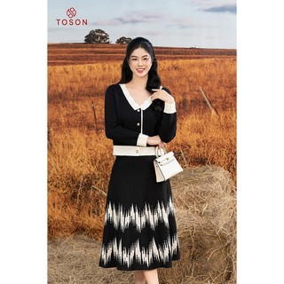 Chân váy len đen, dáng xòe dệt phối màu be Toson CVL04B33F
