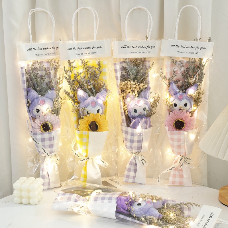 Bó Hoa Hồng Sáp Búp Bê kuromi Phong Cách Giáng Sinh Mới Làm Quà Tặng Cho Bạn Gái / Vợ