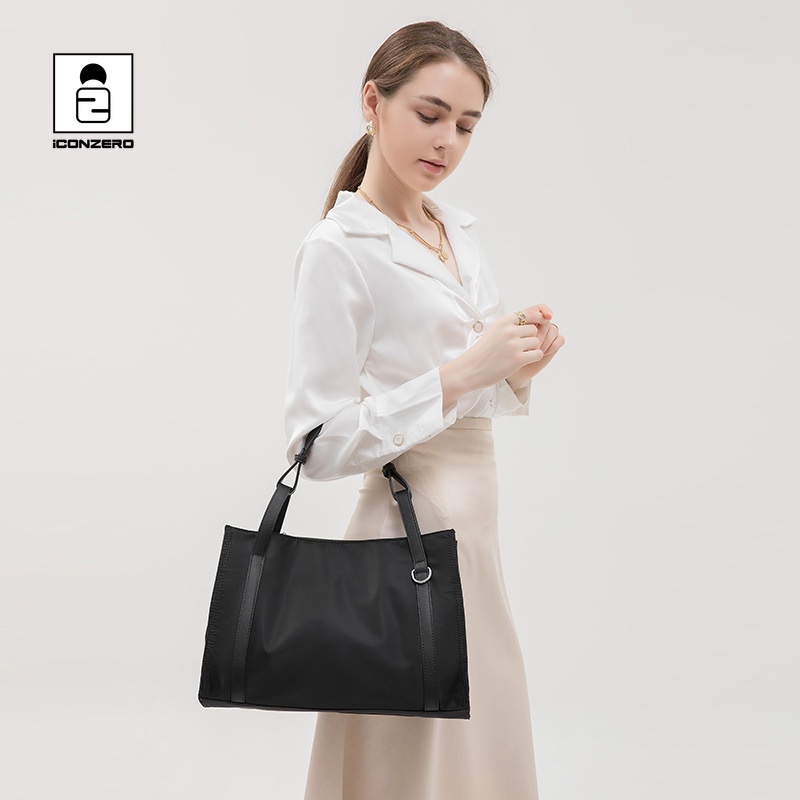 Iconzero Thời Trang Đơn Giản Nữ Dây Kéo Túi Tote Cao Cấp Nylon Nách Túi Phù Hợp Với Màu Đen Lớn-Cap