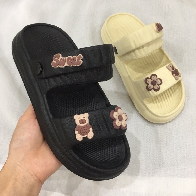 Dép Sandal Nữ, Dép Nữ Đế Cao Dán Sticker Hình Gấu SWEET Siêu Đẹp