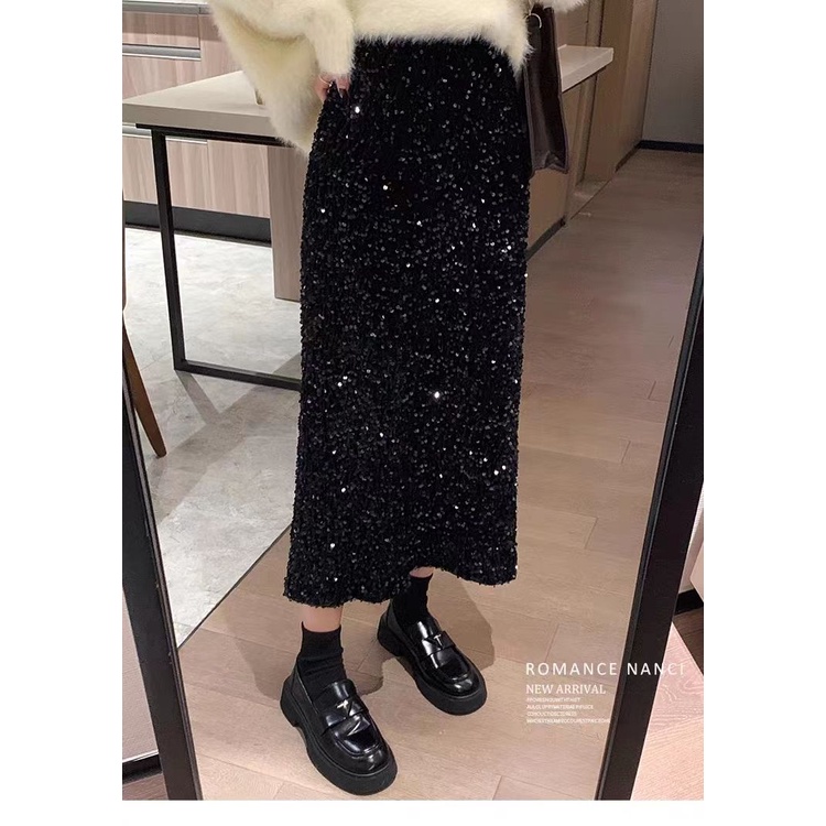 Chân Váy Nhung Dáng Suông Xẻ Tà Đính Kim Sa Lấp Lánh Cho Nữ