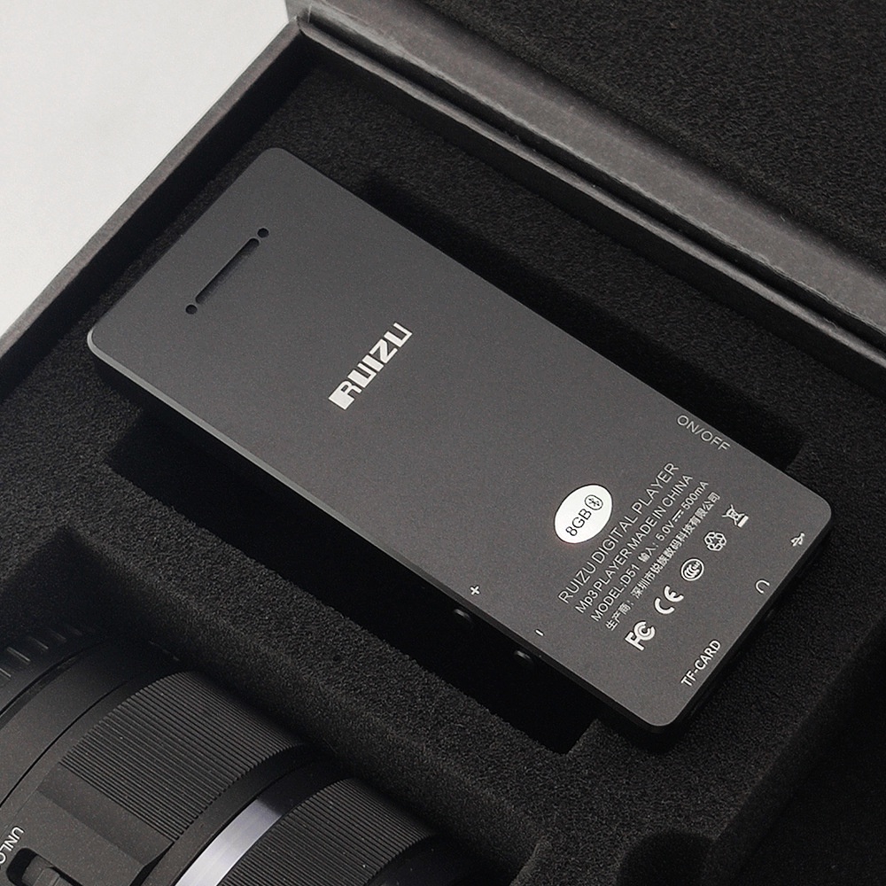 Loa Thể Thao ruizu d51 8gb Màn Hình 1.8 Inch Cho mp3