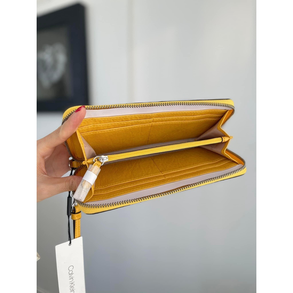 Ví chính hãng nữ Calvin Klein Da mềm cầm đã tay-SIZE 20x10 Chính Hãng