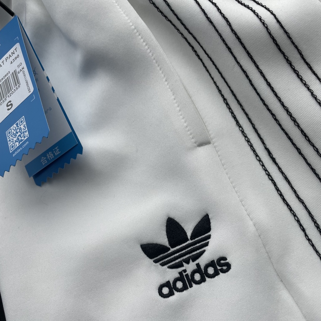 Quần Thể Thao adidas Ống Rộng Phối Nút Thời Trang Cho Nam Và Nữ