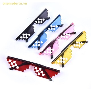 Kính Mát 8 Bit Pixel Deal Unisex
