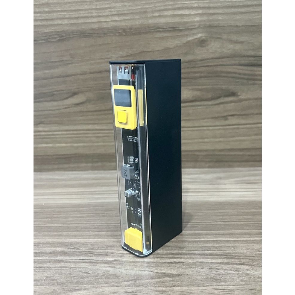 ( M2) Box sạc dự phòng 22.5W 4 cell 21700, mạch sạc nhanh QC 4.0. LK