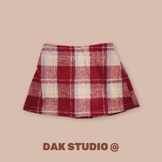 Chân váy caro DAK STUDIO