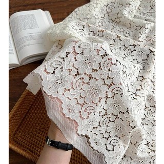 Vải ren thêu hoa mơ sang trọng may đầm cưới
