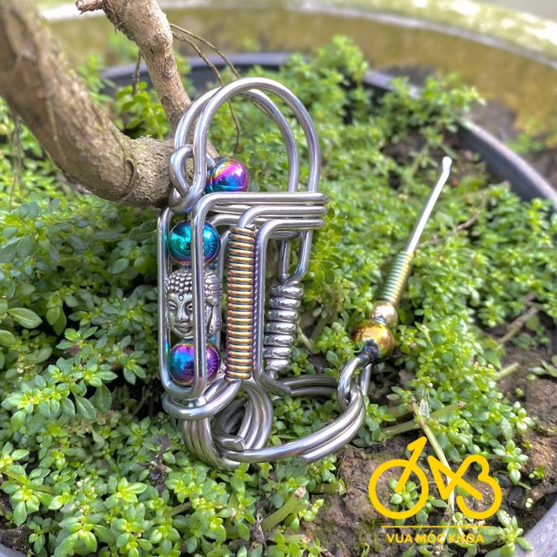 Móc khoá thủ công phối màu titan cao cấp vua móc khóa