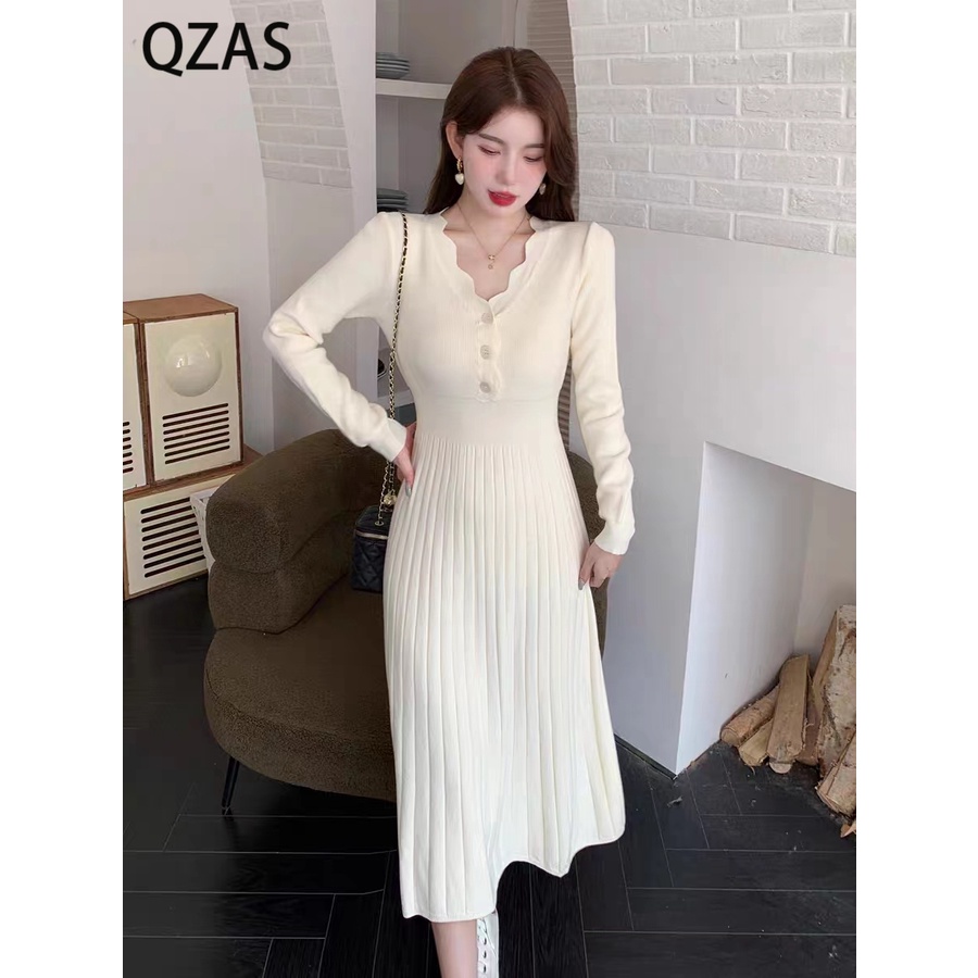 Đầm Đan Len Tay Dài Ôm Eo 63188