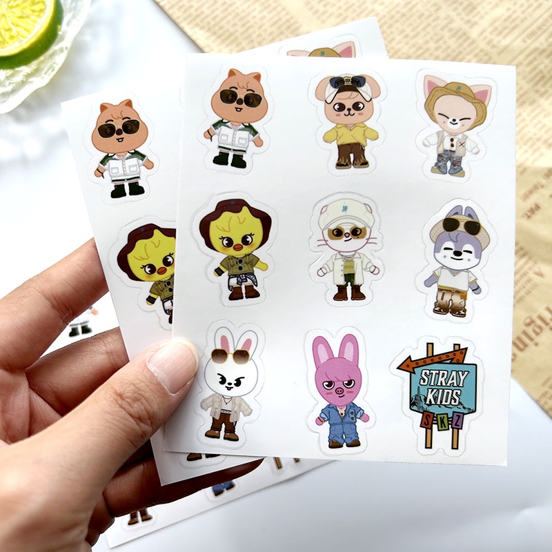 Sticker Dán Trang Trí Sổ Tay Bằng pvc Trong Suốt Chống Nước Hình kpop straykids 5-star dome tour 2023
