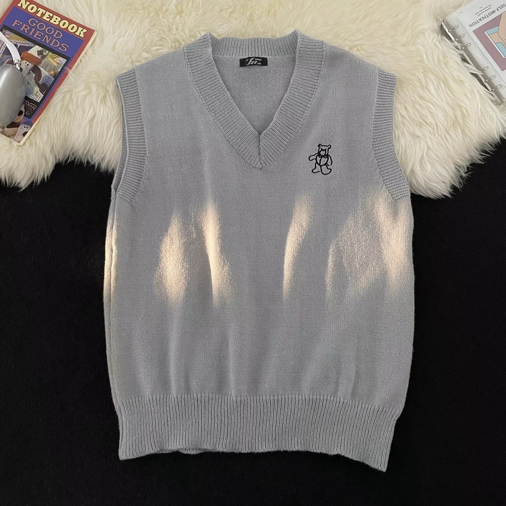 Áo sweater Không Tay Cổ Chữ v Thêu Họa Tiết Gấu Hoạt Hình Phong Cách Hàn Quốc Dành Cho Nam