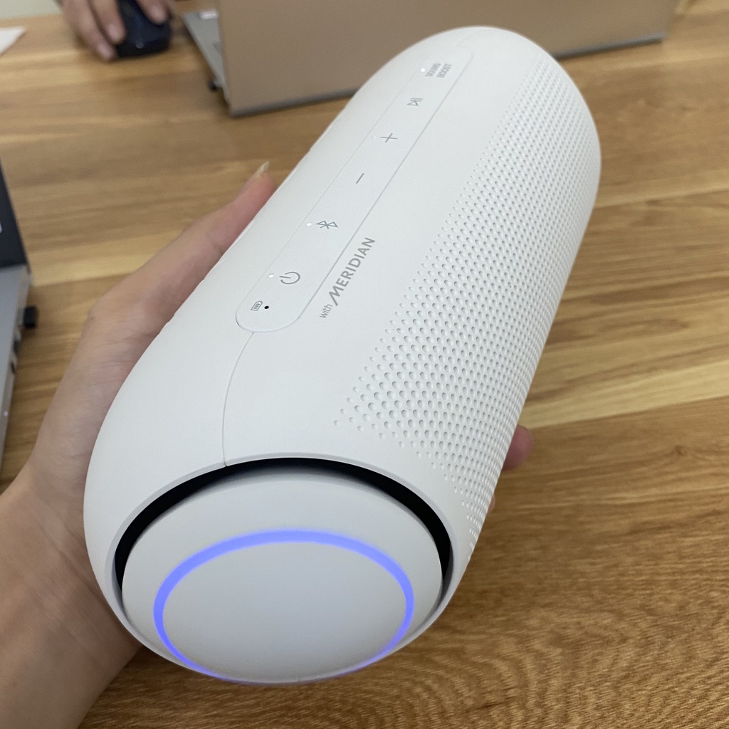 Loa Bluetooth LG Xboom Go PL7 XG7 30W chính hãng nguyên seal