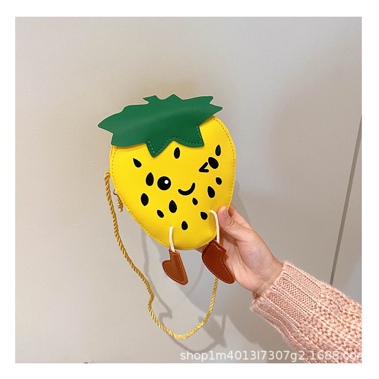 Túi Đựng Tiền Xu Mini Hình Trái Dâu Dễ Thương Cho Bé
