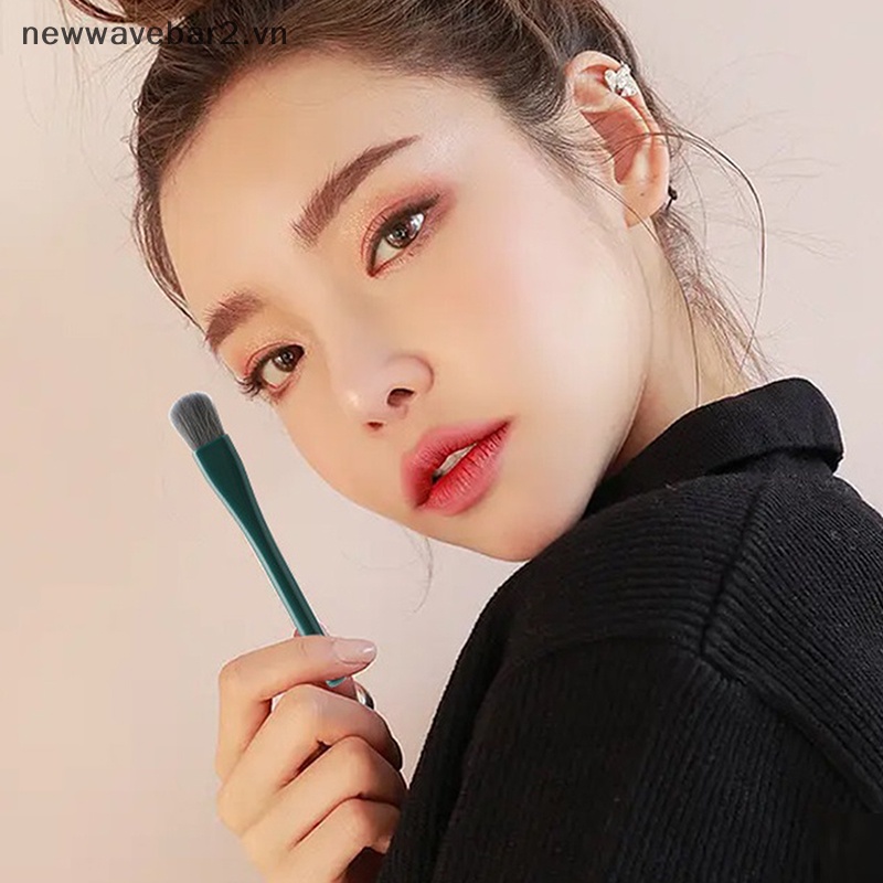 Set 5 Cọ Trang Điểm Lông Mềm Có Gương Hình Vỏ Sò