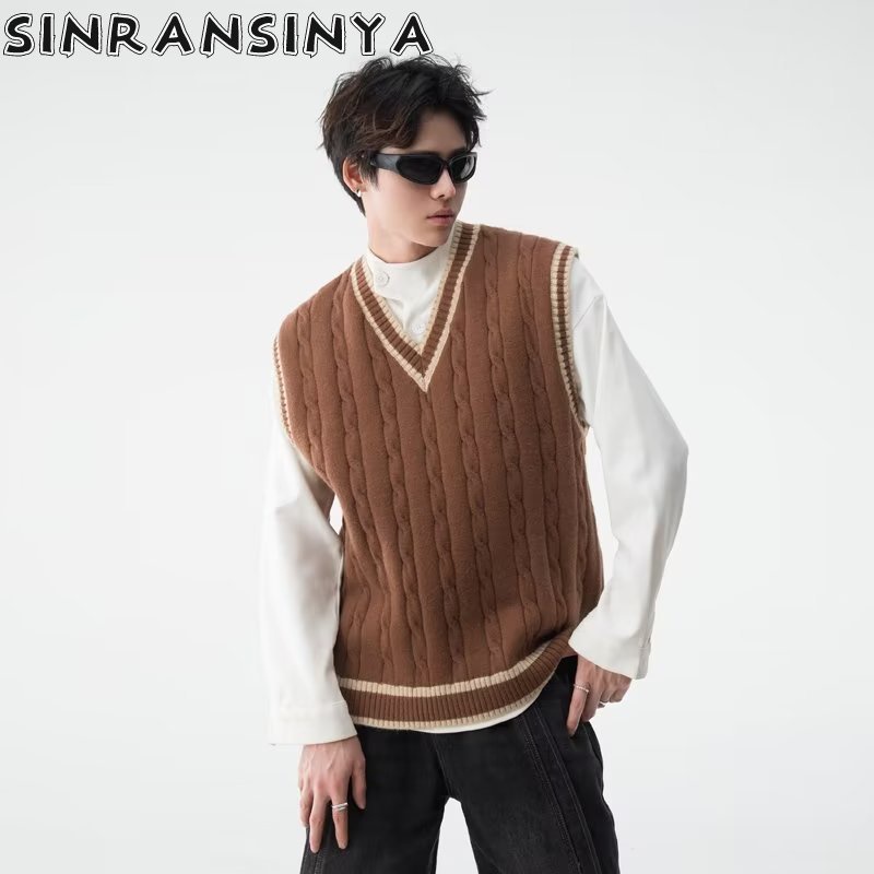 Sinransinya Áo sweater Sát Nách Cổ Chữ v Phối Màu Tương Phản Kiểu retro Nhật Bản Thời Trang Cao Cấp Cho Nam