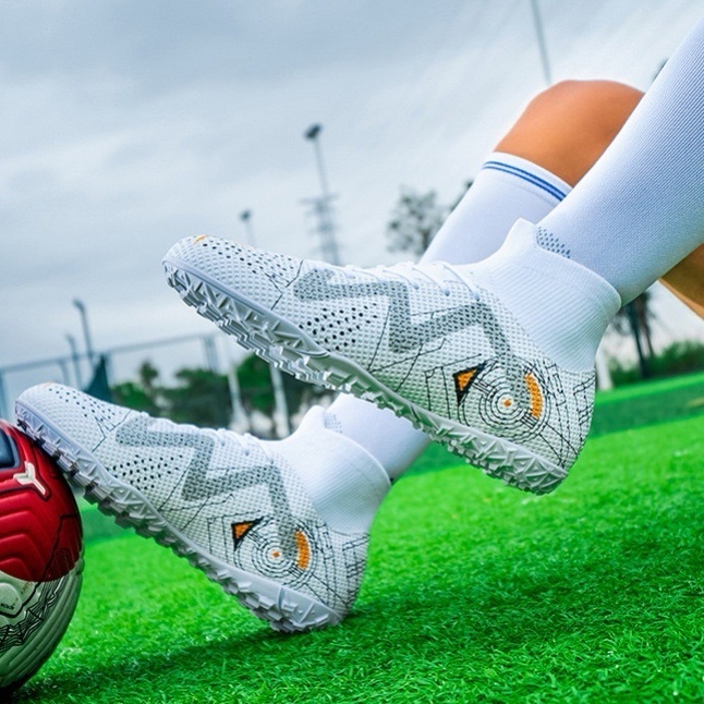 Giày bóng đá cỏ nhân tạo PM Ultra cao cổ, giày đá banh cỏ nhân tạo nam đã khâu đế - 2EVSHOP