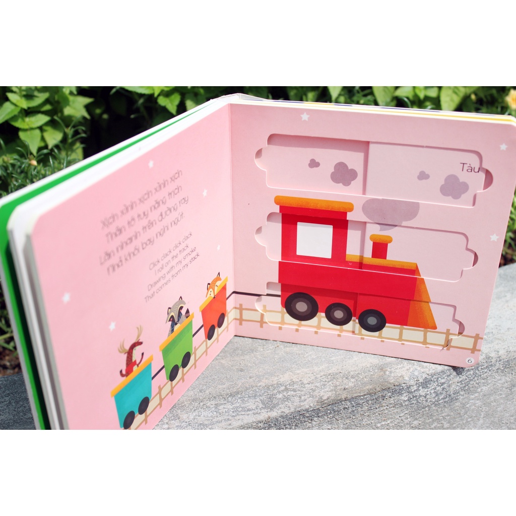 Sách Tương Tác Song Ngữ Việt Anh - Chuyển Động Ghép Hình - Slide and Play - Đinh Tị Books (bé từ 0-6 tuổi)