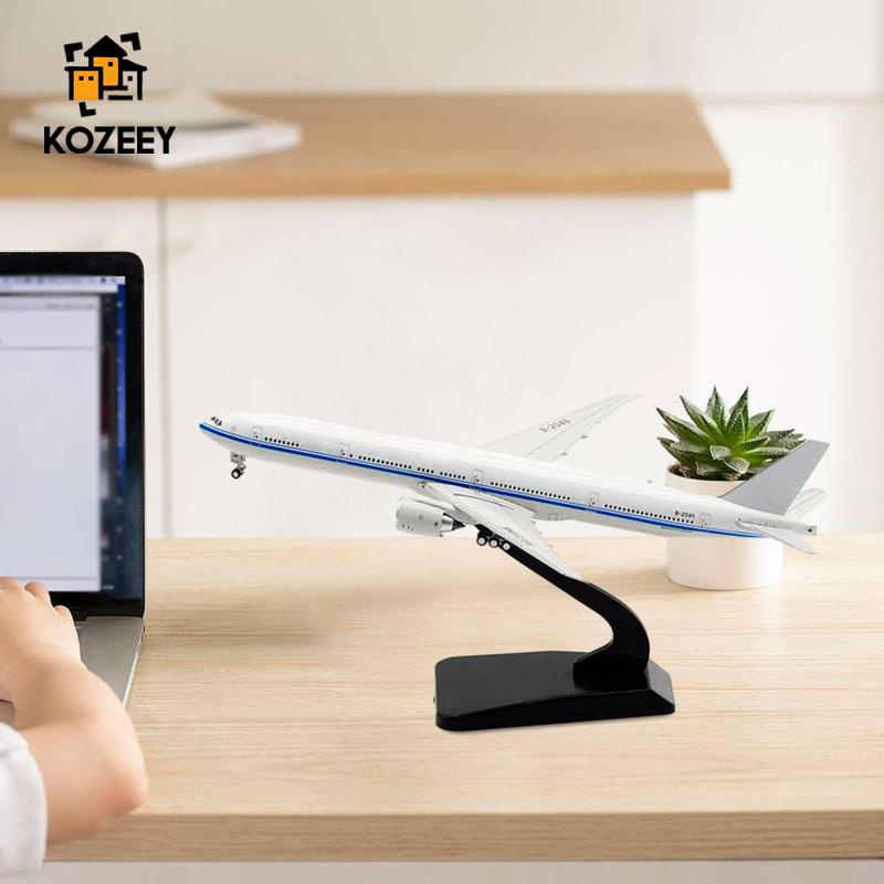 Kozeey Mô Hình Máy Bay Trưng Bày Tỉ Lệ 1 / 400 aircraft model