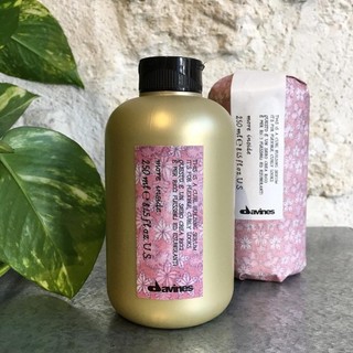 Gel tạo kiểu cho tóc xoăn tự nhiên Davines Curl Building Serum 250ml