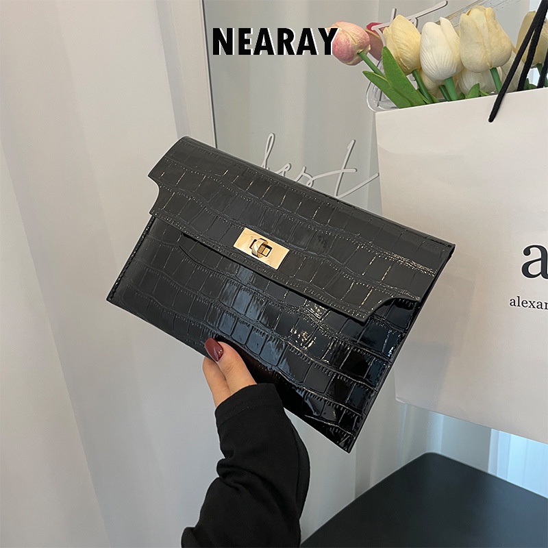 NEARAY túi xách mini nữ túi xách nữ đeo chéo 2023 NEW ULZZANG THỂ THAO phù hợp du lịch  thích hợp sử dụng hàng ngày GSN2393CBM39Z230926