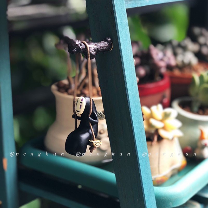 Mặt Dây Chuyền Hình Vô Diện Cho Gương Chiếu Hậu Xe Hơi