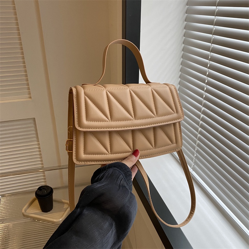 Jasmin noir Túi Xách tote Bằng Da pu Họa Tiết Kẻ Sọc Chần Bông Đơn Giản Cho Nữ