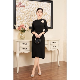 Đầm len đen dáng suông, cổ cao   Toson 47583B63