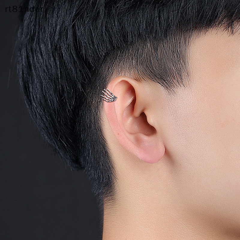 Rt Khuyên Tai Thép Titan Hình Bộ Xương Bàn Tay Ma Chống Dị Ứng Cá Tính n