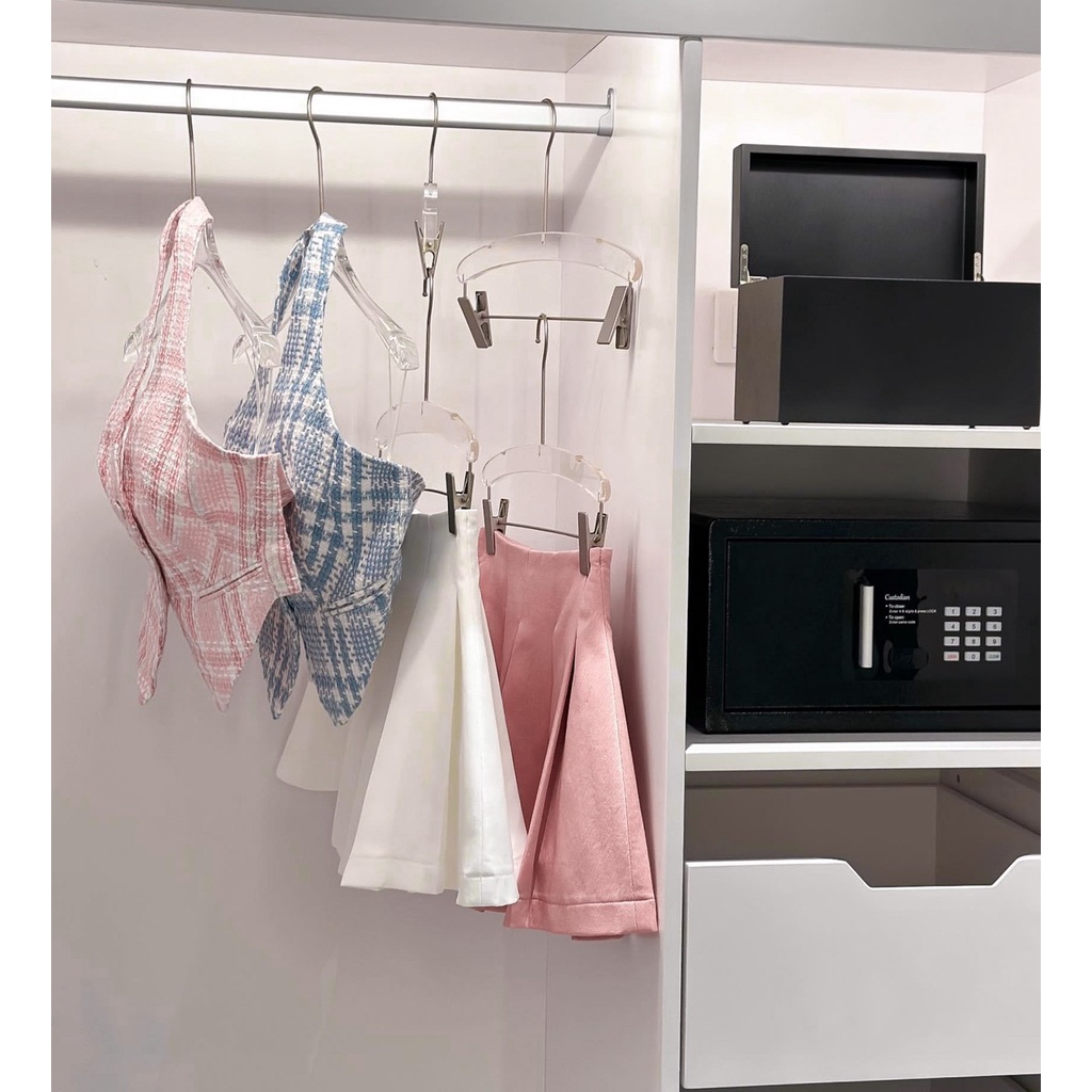 Set vest croptop mix chân váy xếp