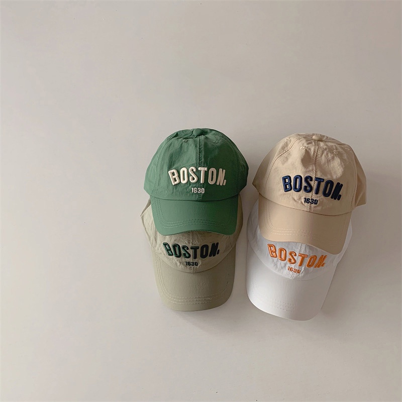 Mũ Lưỡi Trai Thể Thao Chống Nắng Thoáng Khí Nhanh Khô In Chữ Tiếng Anh Dễ Thương Cho Bé