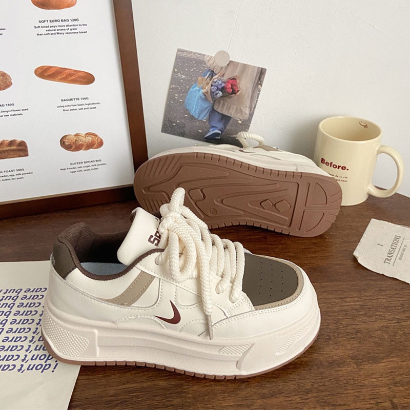 Giày Thể Thao Một Mảnh Thời Trang Năng Động⭐Merad Giày Bánh Mì Đế Dày Màu Nâu Phong Cách retro Mỹ Thời Trang Mùa Thu Mới Dành Cho Bạn Nữ