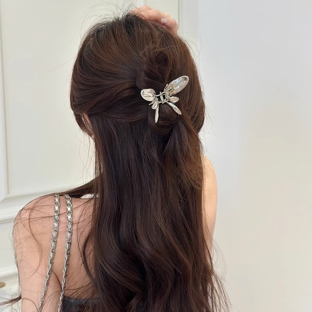 Kẹp Tóc Hình Bướm / Cá Mập Thời Trang Cho Nữ