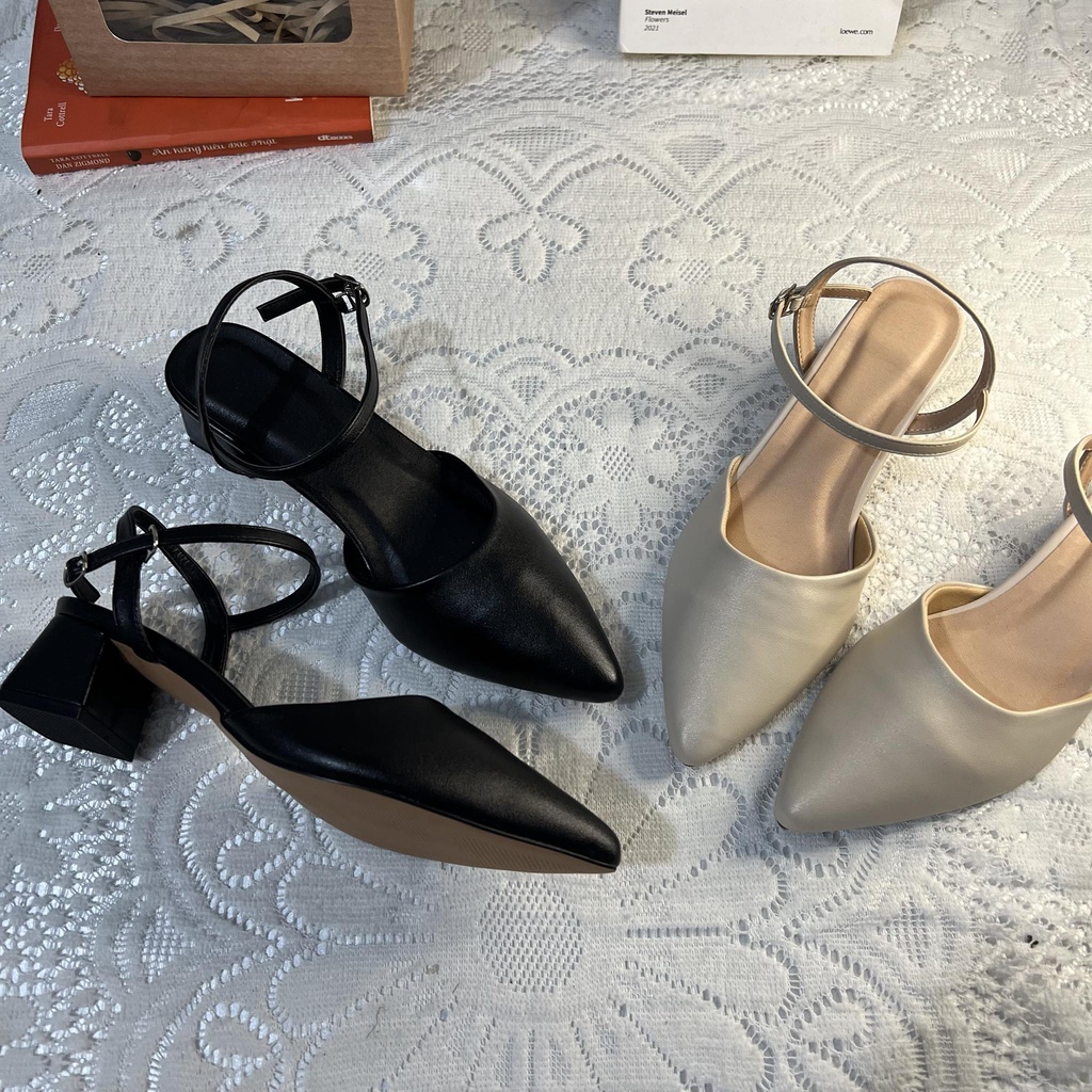 Giày bít mũi trơn basic quai hậu cài bigsize cao 3 cm size 40-44