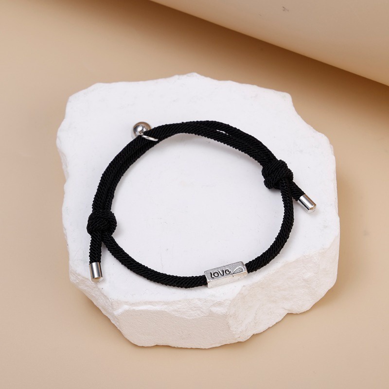Bộ 2 Vòng Tay Dây Thừng Khóa Nam Châm Mặt Hình Trái Tim Đơn Giản Có Thể Điều Chỉnh Cho Cặp Đôi