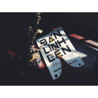 Sách - Bản lĩnh lên (Man up) (Nhã Nam)