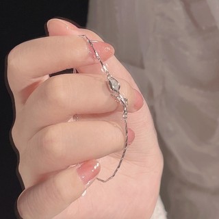 Vòng Tay Hoa Tulip Trang Sức Tay Dễ Phối Khí Chất Đơn Giản Cảm Giác Lạnh Lùng Cao Cấp Sang Trọng Nhỏ Instagram Cho Nữ