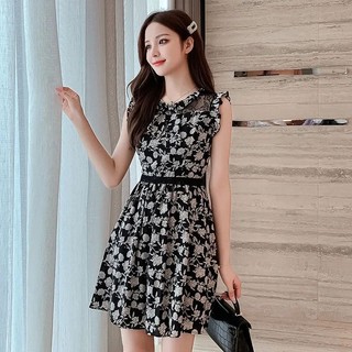 Mùa Hè 2024 Phong Cách Mới Không Tay Ren Hoa Chữ a Đầm Nữ Giảm Tuổi Ôm Hơn Nhìn Cao