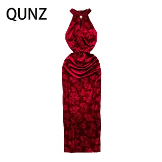 Qunz Đầm Tự Phục Vụ Ba Chiều Gợi Cảm 1138