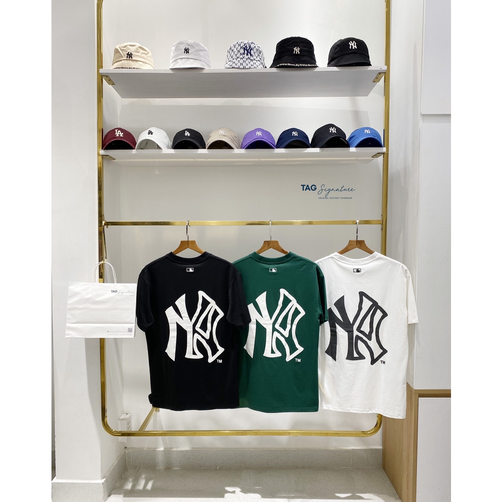 MLB Mixed Logo T-Shirt