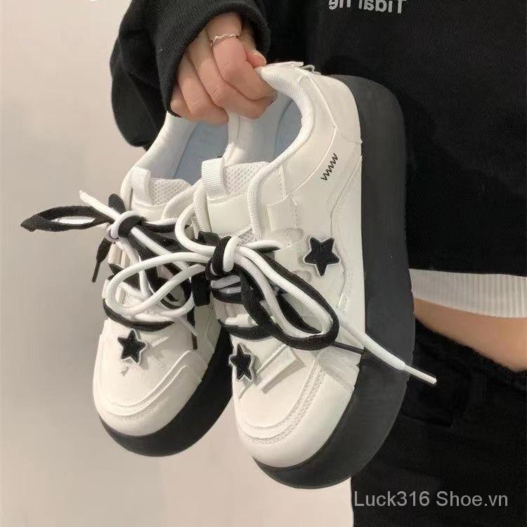 Giày Thể Thao Đế Phẳng Dày Dặn Mũi To Dễ Phối Đồ Thời Trang Mùa Xuân 2023