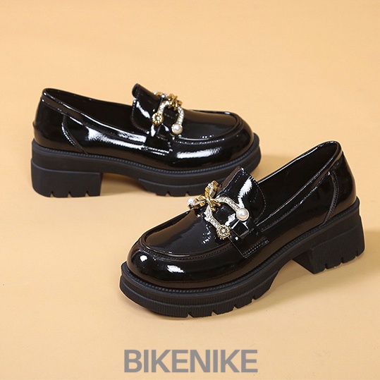 BIKENIKE Giày búp bê giày nữ 2023 NEW Mùa hè Vintage England phong cách thiết lập Mary Jane đơn giày2307345