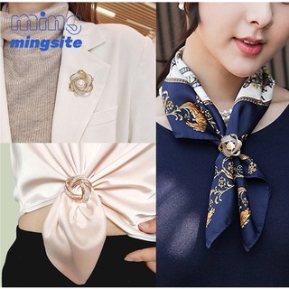Khăn lụa Thổ Cẩm Corsage Pin Góc thắt nút Khóa viền Khăn lụa Trâm cài