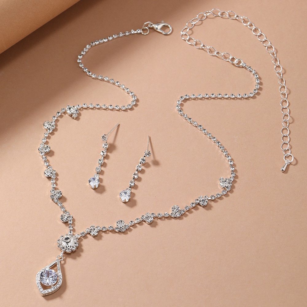 Vòng cổ Mặt Hình Giọt Nước Mắt Thiên Thần Đính Đá zircon