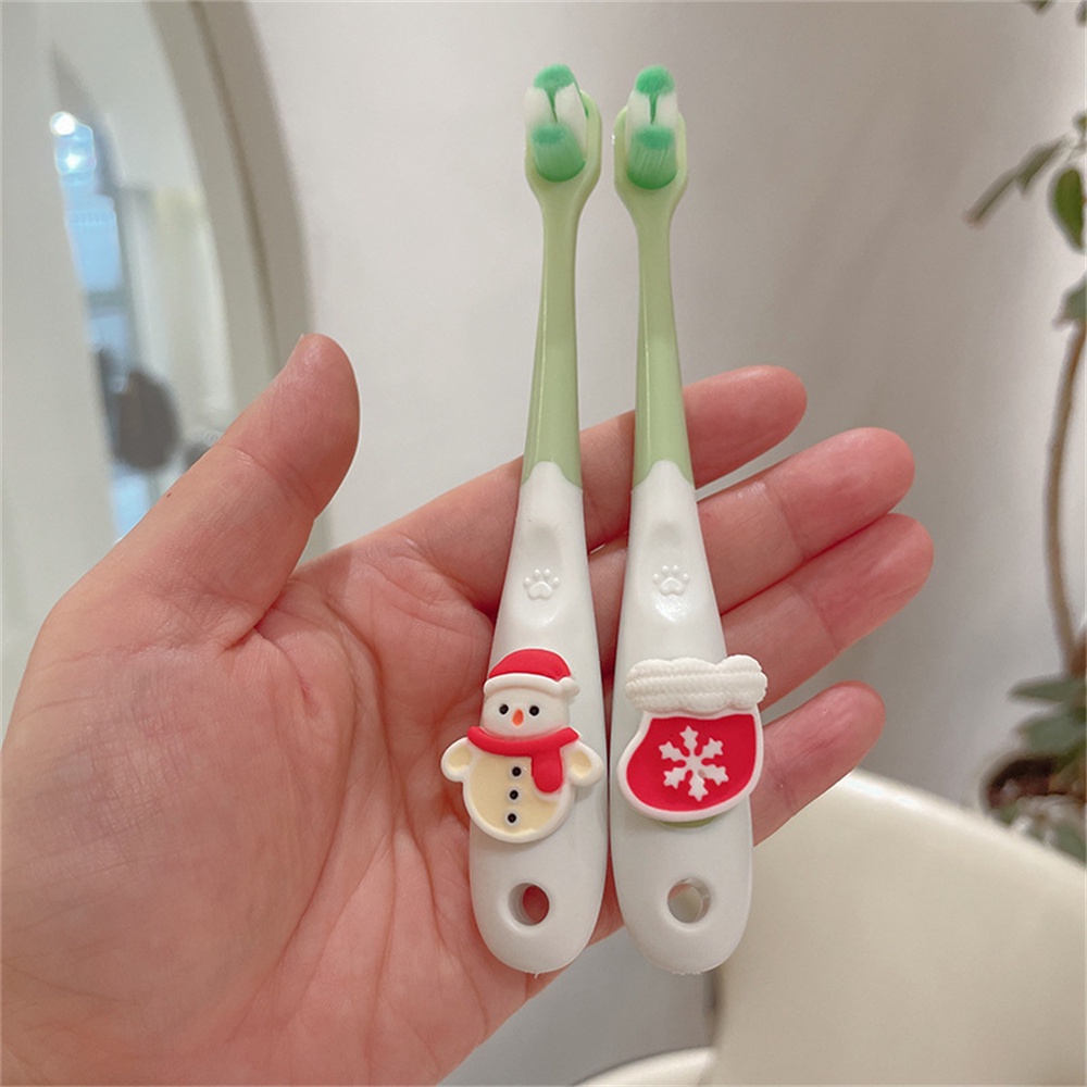 Bàn Chải Đánh Răng Lông Mềm Kiểu Hoạt Hình Giáng Sinh Dễ Thương Cho Bé Từ 3-12 Tuổi