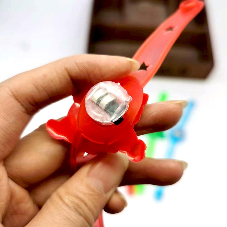 Đồng Hồ Đeo Tay Phát Quang Xinh Xắn Dành Cho Bé