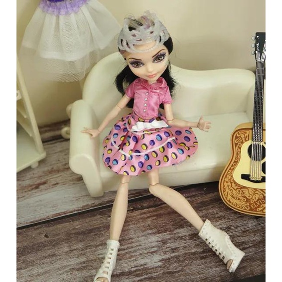Quần Áo Cho Búp Bê 1 / 6