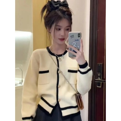 Áo Khoác cardigan Dệt Kim Dáng Ngắn Đơn Giản Phong Cách Hàn Quốc