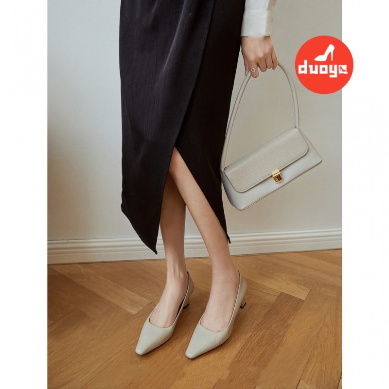 Nhà máy duoya tóc thẳng ~  màu trà sữa ngón chân vuông nhỏ giày miệng nông phụ nữ mùa xuân đi lại gót dày mũi nhọn giày cao gót miễn phí vận chuyển